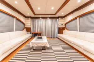 Black-Pearl-90-page-032-768x512