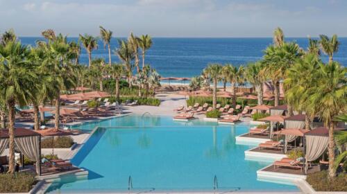 caesars-palace-bluewaters-neptune-pool3